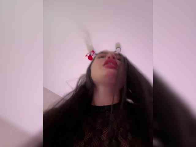Kamillazolotaa - Girl 