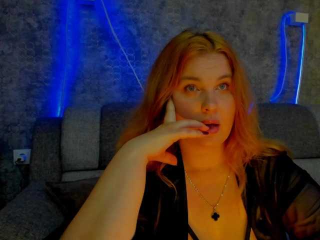 SallyNex4u live cam on BongaCams