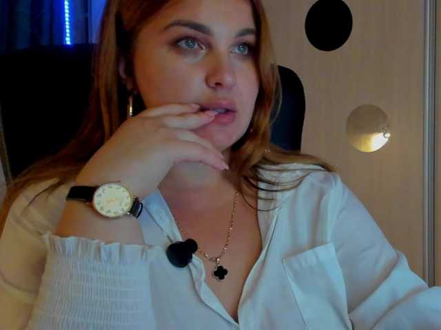 SallyNex4u live cam on BongaCams