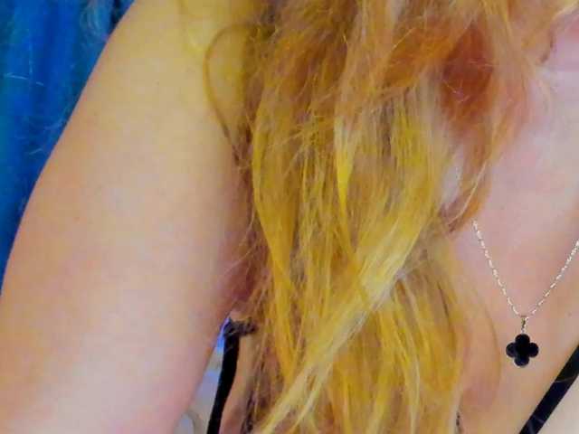 SallyNex4u live cam on BongaCams