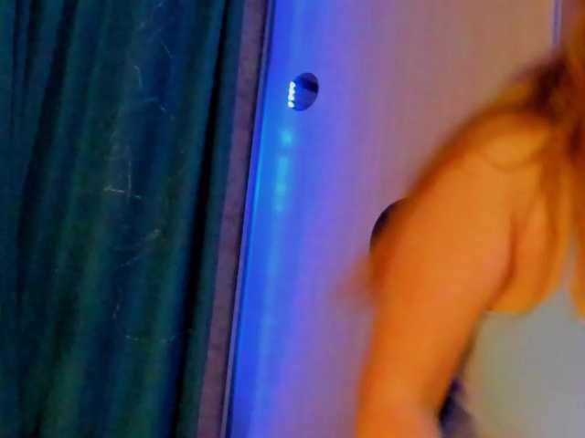 SallyNex4u live cam on BongaCams