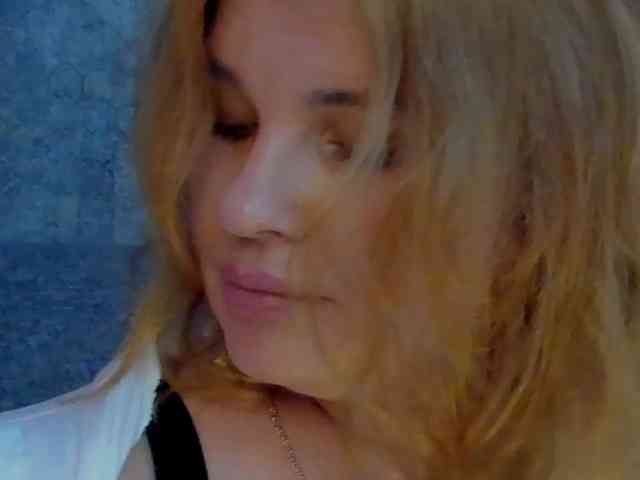 SallyNex4u webcam