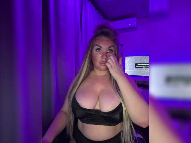 VictoriaDiamo