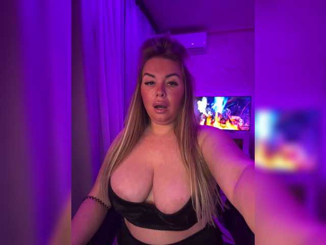 VictoriaDiamo