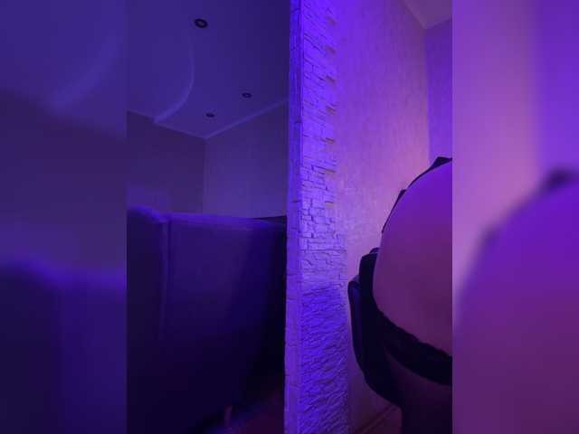 VictoriaDiamo live cam on BongaCams