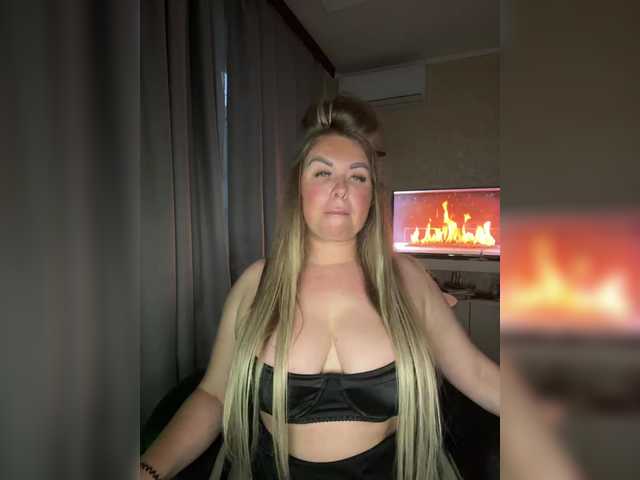 VictoriaDiamo live webcam show