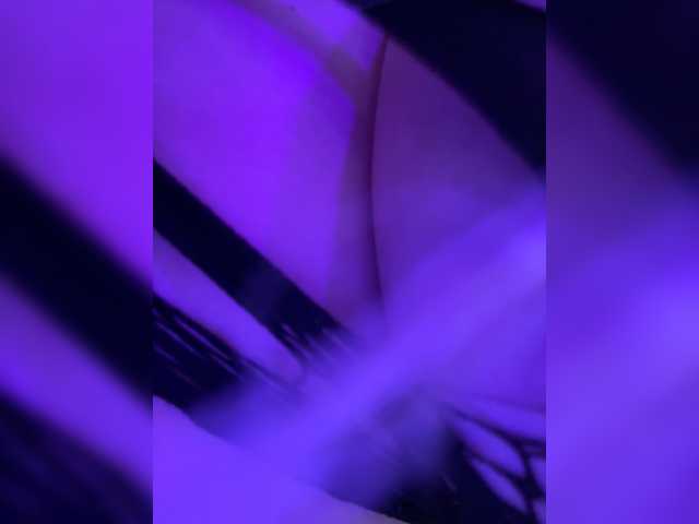 VictoriaDiamo live cam on BongaCams