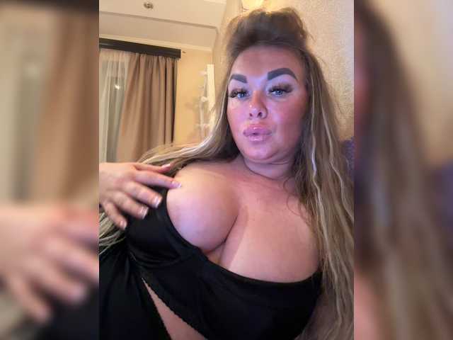 VictoriaDiamo