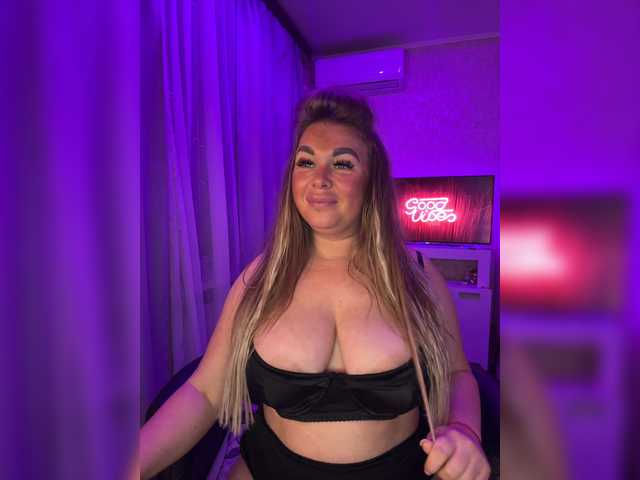 VictoriaDiamo