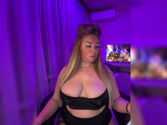 VictoriaDiamo