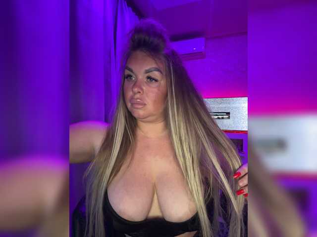VictoriaDiamo