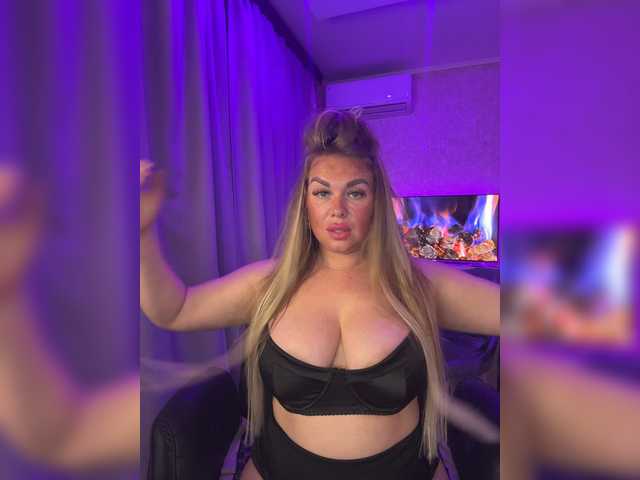 VictoriaDiamo