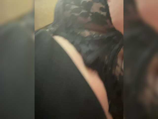VictoriaDiamo live cam on BongaCams