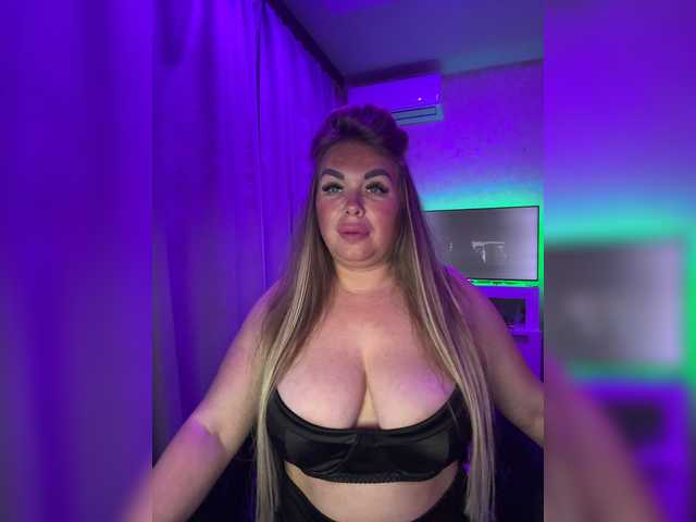 VictoriaDiamo