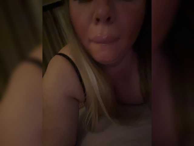 Live трансляция VictoriaFoxxx - slutnetki.online
