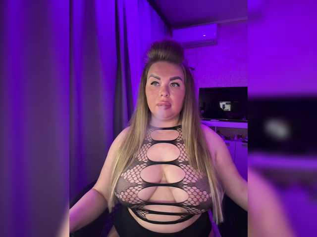 VictoriaDiamo live cam on BongaCams