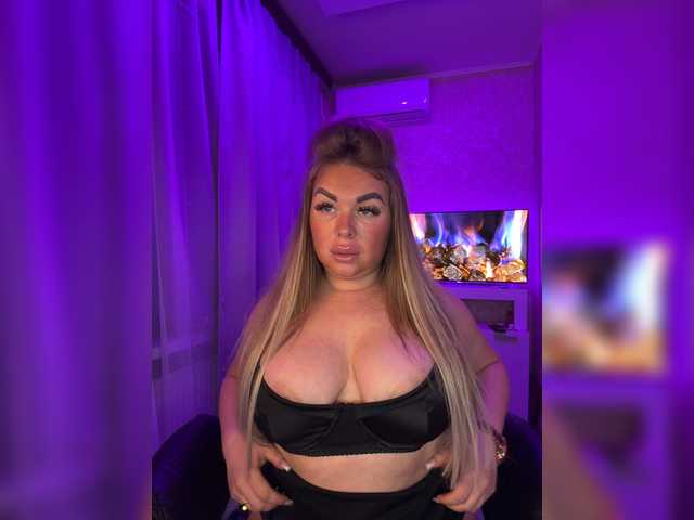 VictoriaFoxxx live cam preview