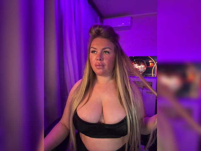 VictoriaDiamo
