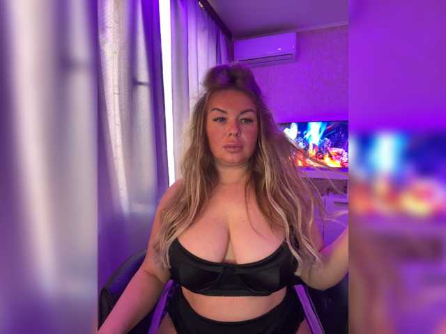 VictoriaFoxxx live cam preview