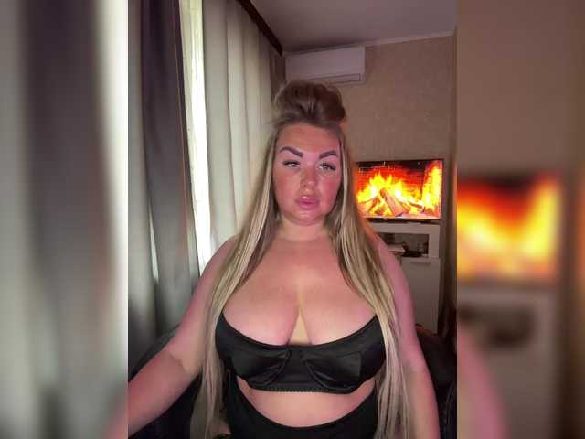 VictoriaDiamo
