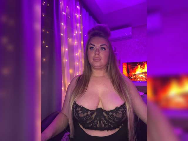 VictoriaDiamo's BongaCams show and profile