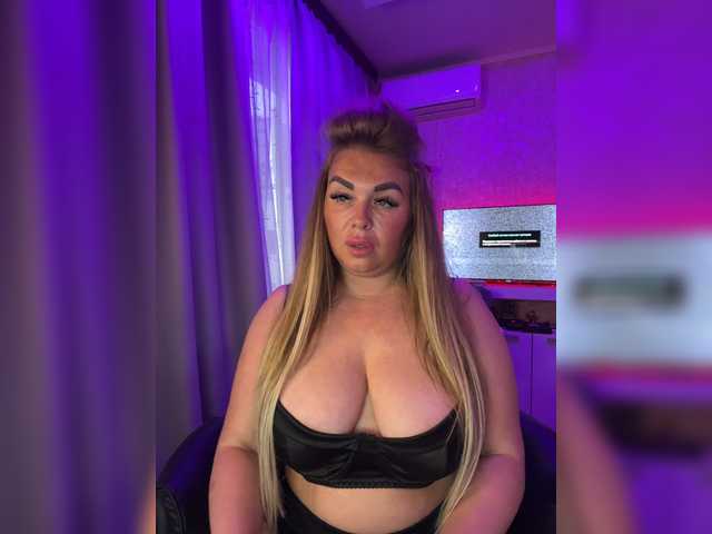 VictoriaDiamo