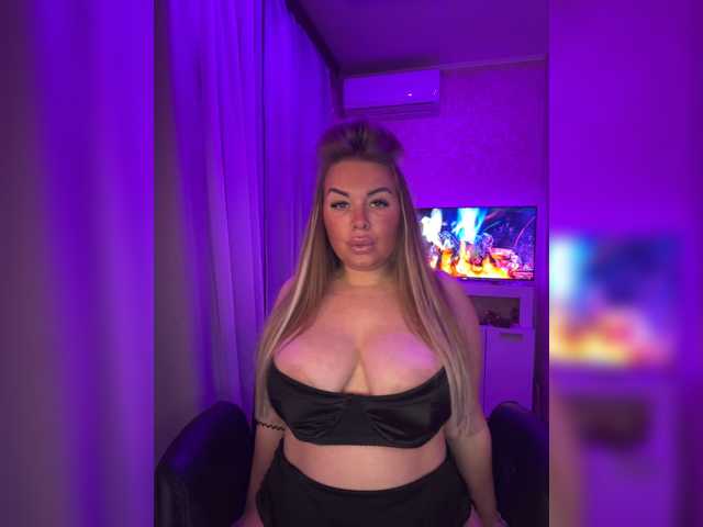 VictoriaDiamo