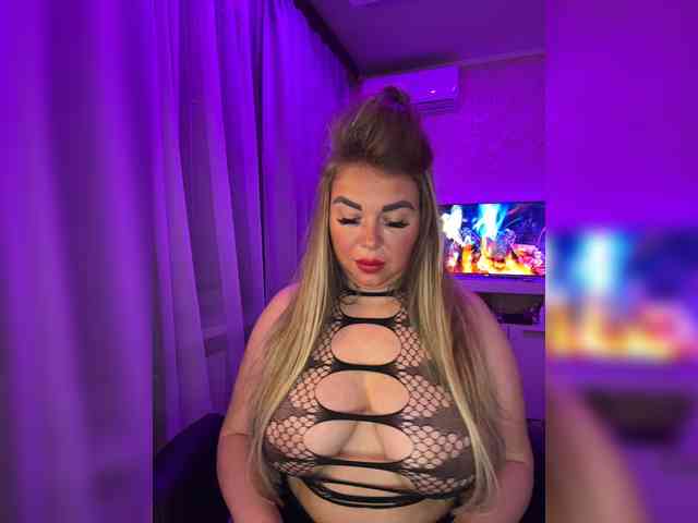 VictoriaFoxxx webcam