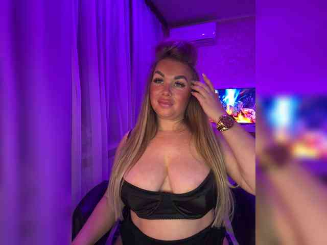 VictoriaDiamo