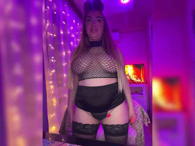 VictoriaFoxxx webcam