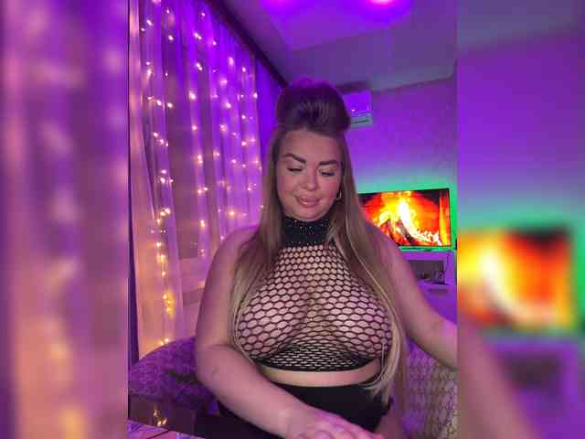 VictoriaFoxxx webcam