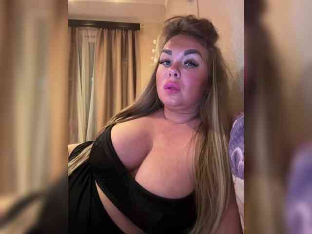 VictoriaFoxxx webcam