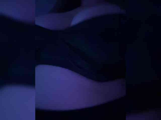 VictoriaFoxxx webcam