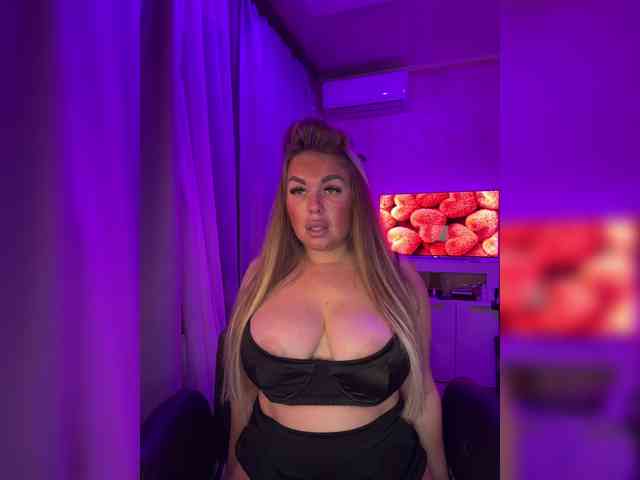 VictoriaFoxxx webcam