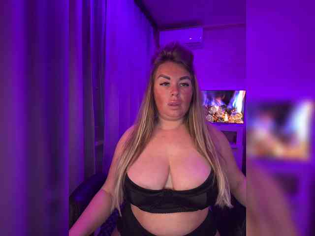 VictoriaFoxxx webcam