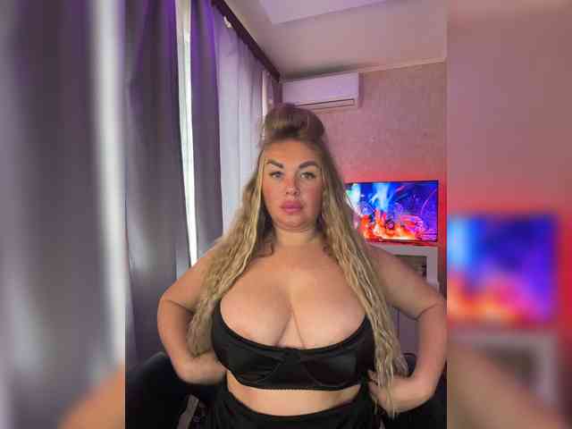 VictoriaFoxxx webcam