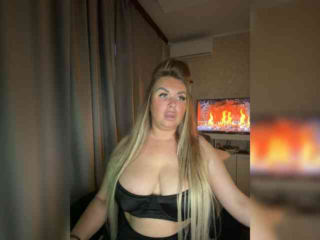 VictoriaFoxxx webcam