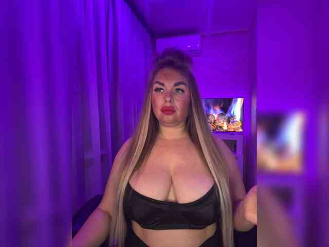 VictoriaFoxxx webcam