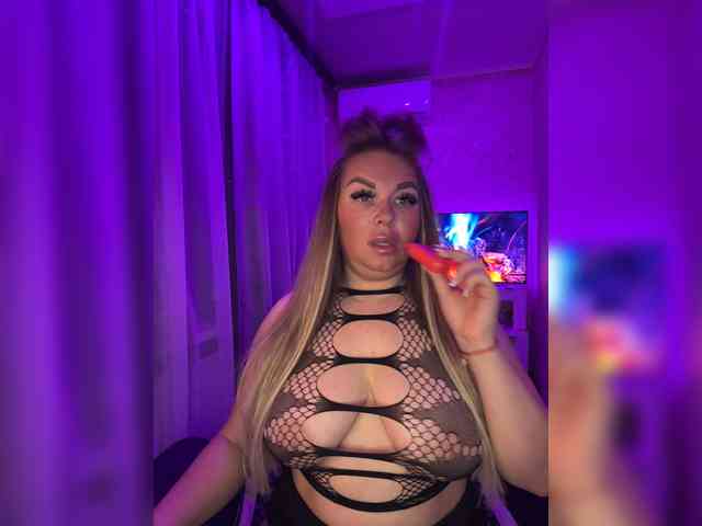 VictoriaFoxxx