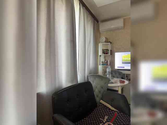 VictoriaDiamo Sex Cam Show