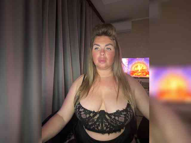 VictoriaFoxxx webcam