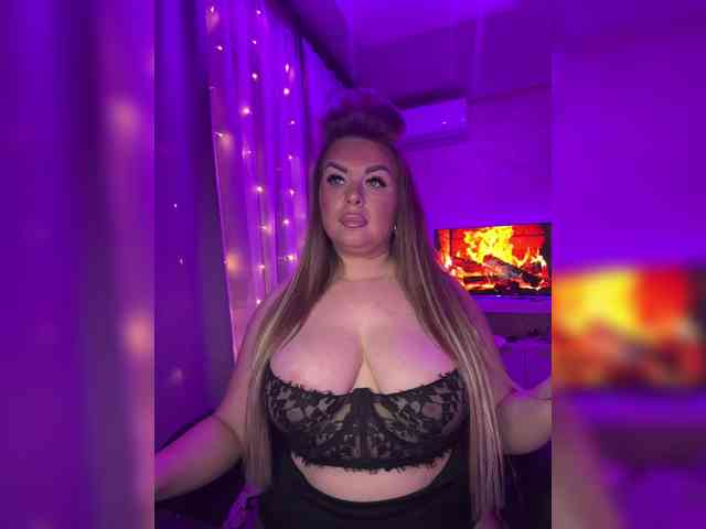 VictoriaFoxxx webcam