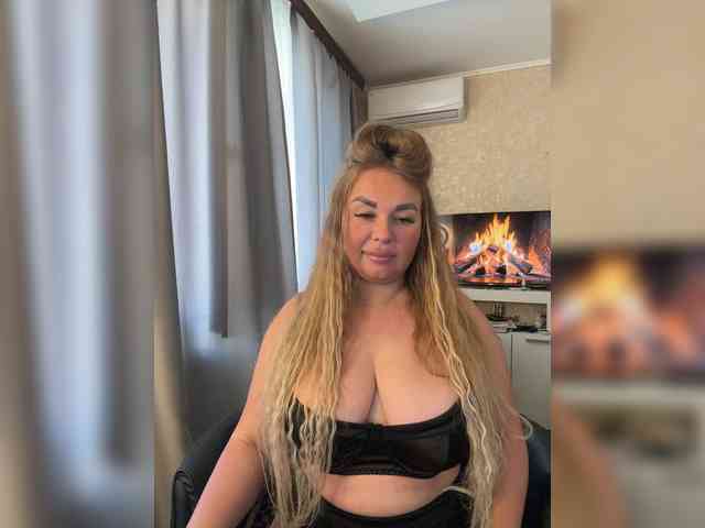 VictoriaFoxxx webcam