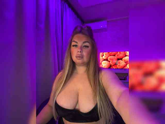 VictoriaFoxxx webcam