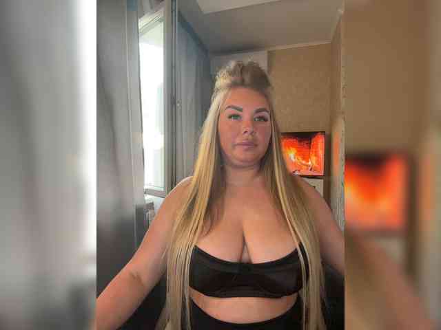 VictoriaFoxxx webcam