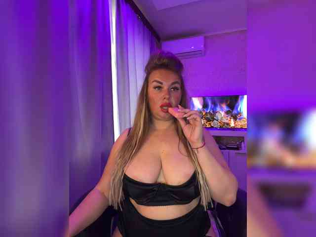 VictoriaFoxxx webcam