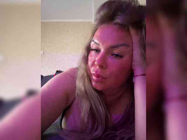 VictoriaFoxxx webcam