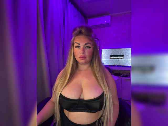 VictoriaFoxxx webcam