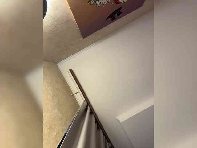 VictoriaFoxxx webcam