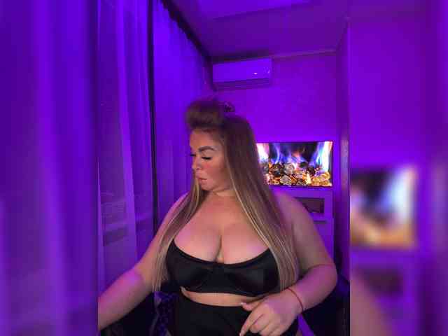 VictoriaFoxxx webcam